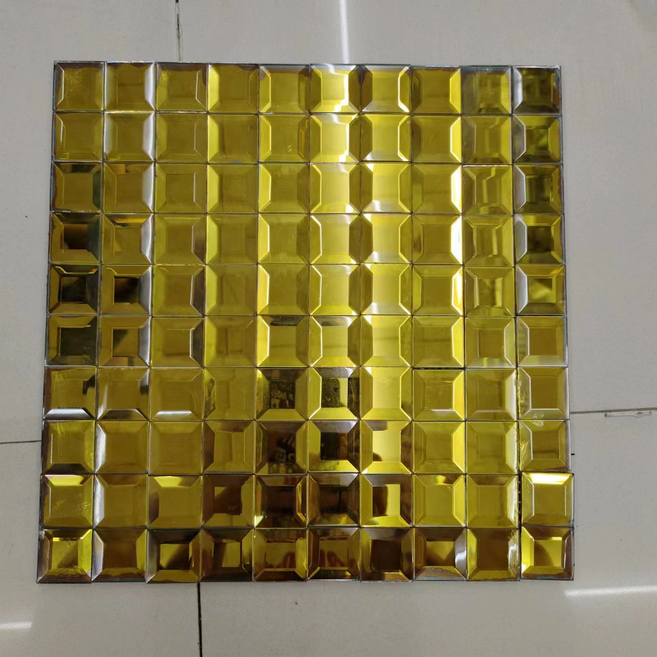 水晶玻璃马赛克瓷砖  。小块电视背景墙瓷砖墙贴 水池自粘墙贴  水池马赛克  游泳池马塞克 马赛克