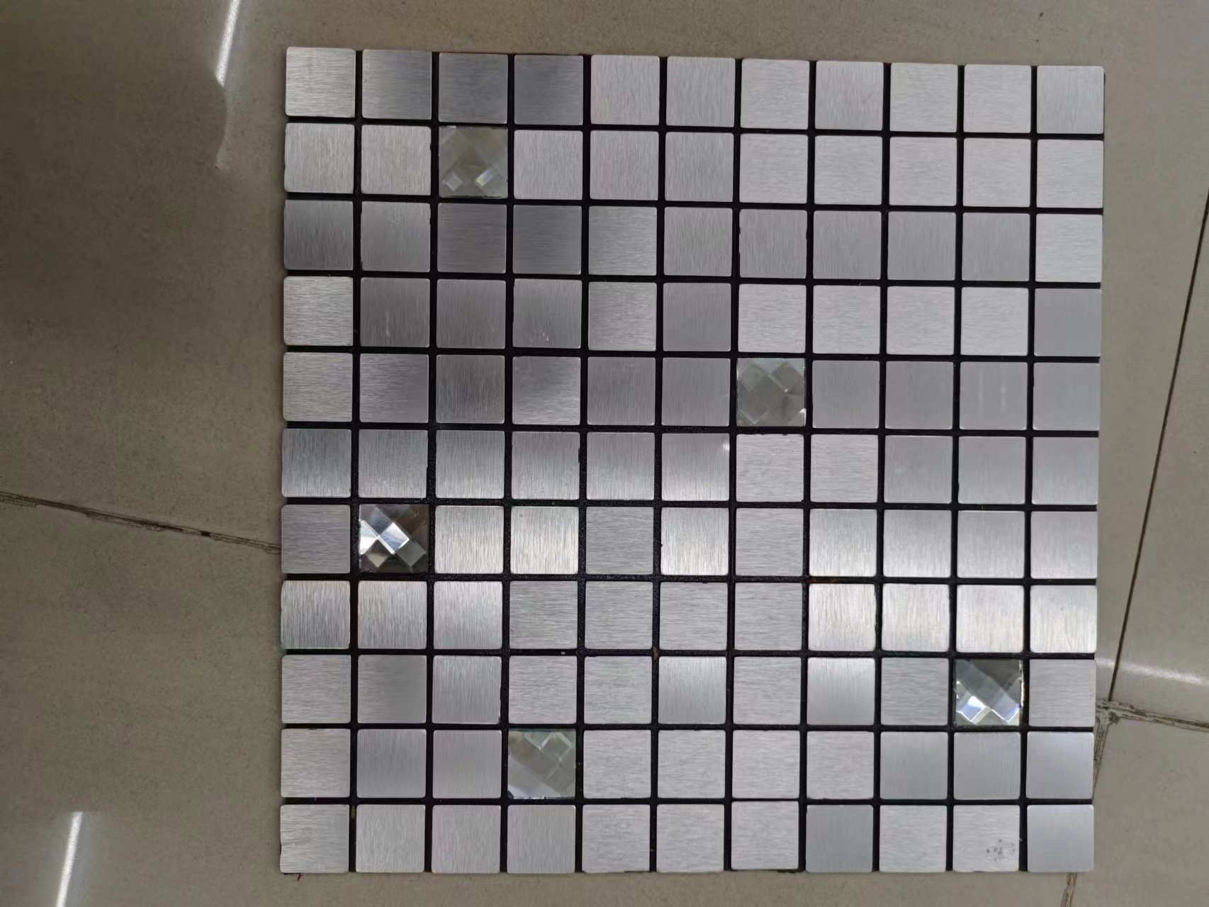 Crystal glass Mosaic tiles, small pieces of TV background wall tiles, wall-mounted water pool, self-adhesive wall-mounted water pool, Mosaic swimming pool, Mosaic