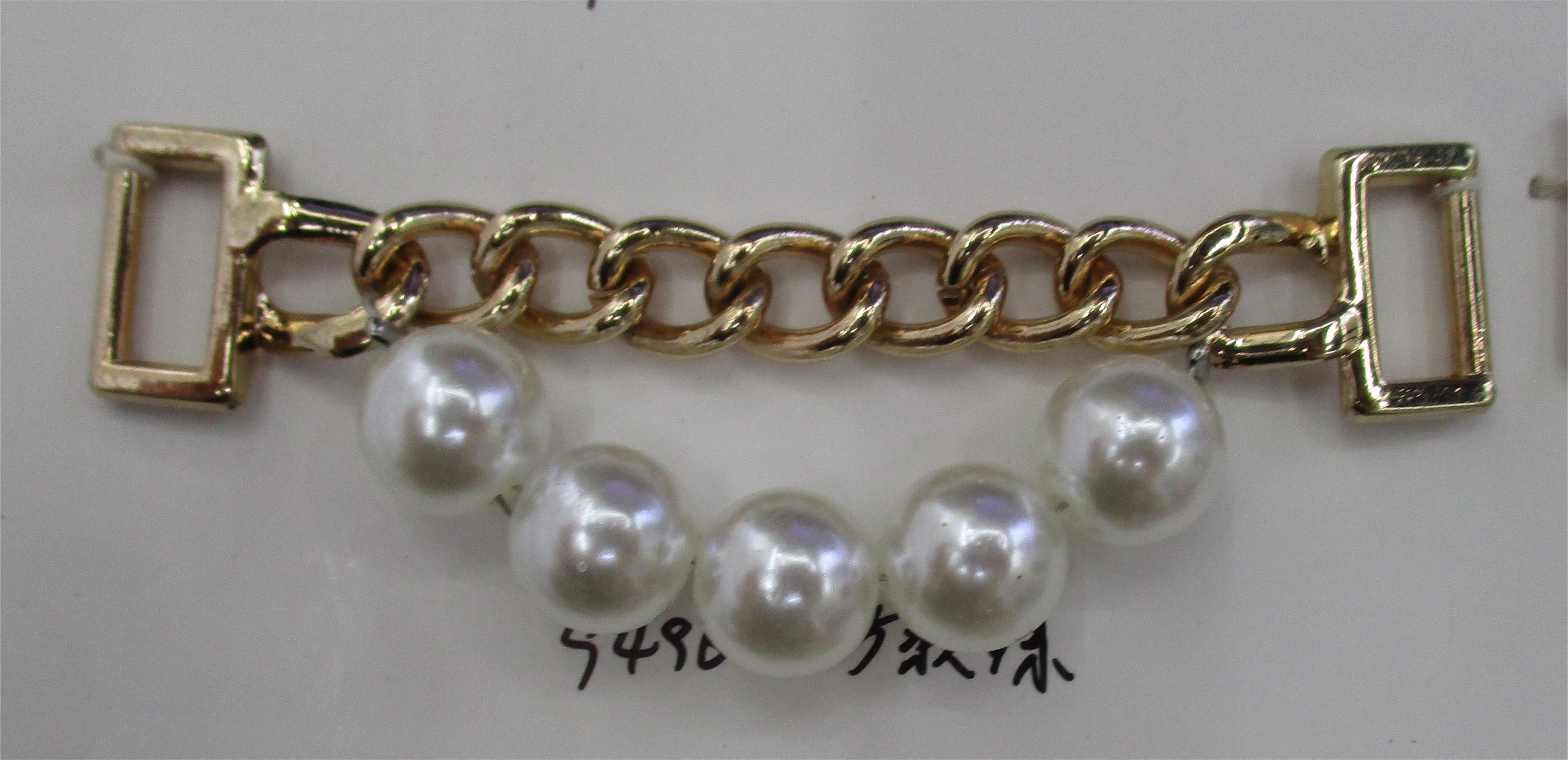 定制专享，高档合金装饰扣，带钻配饰，服饰辅料，提升你的穿搭品味！