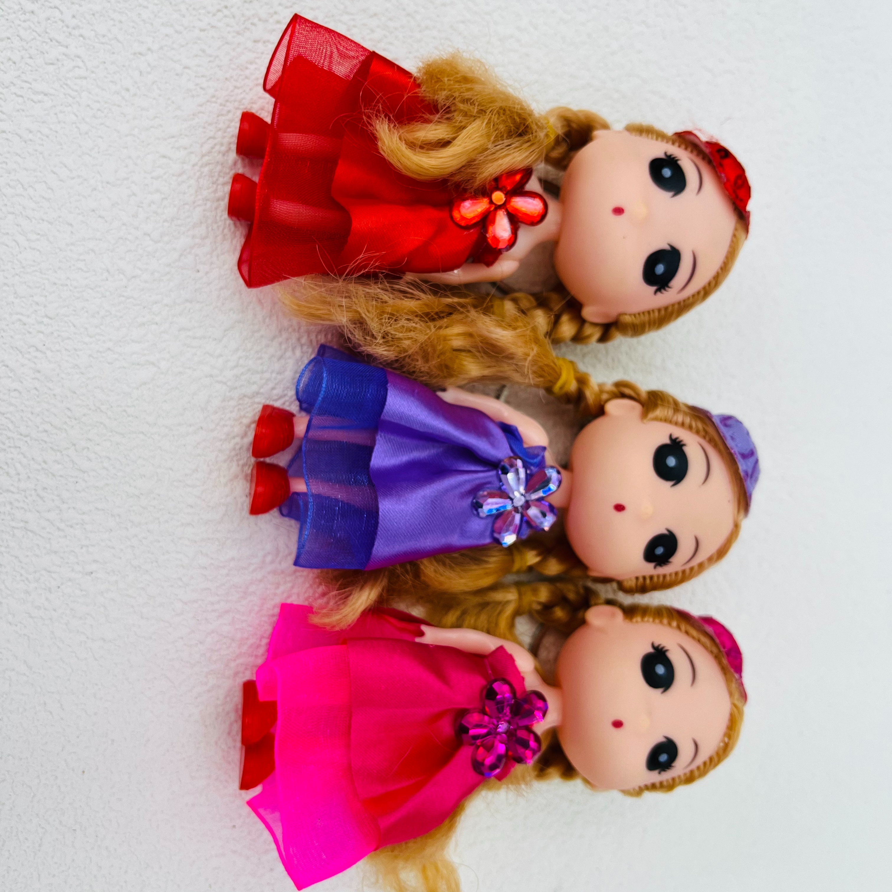 Cute and confused keychain pendant, schoolbag pendant, bag pendant Specification image