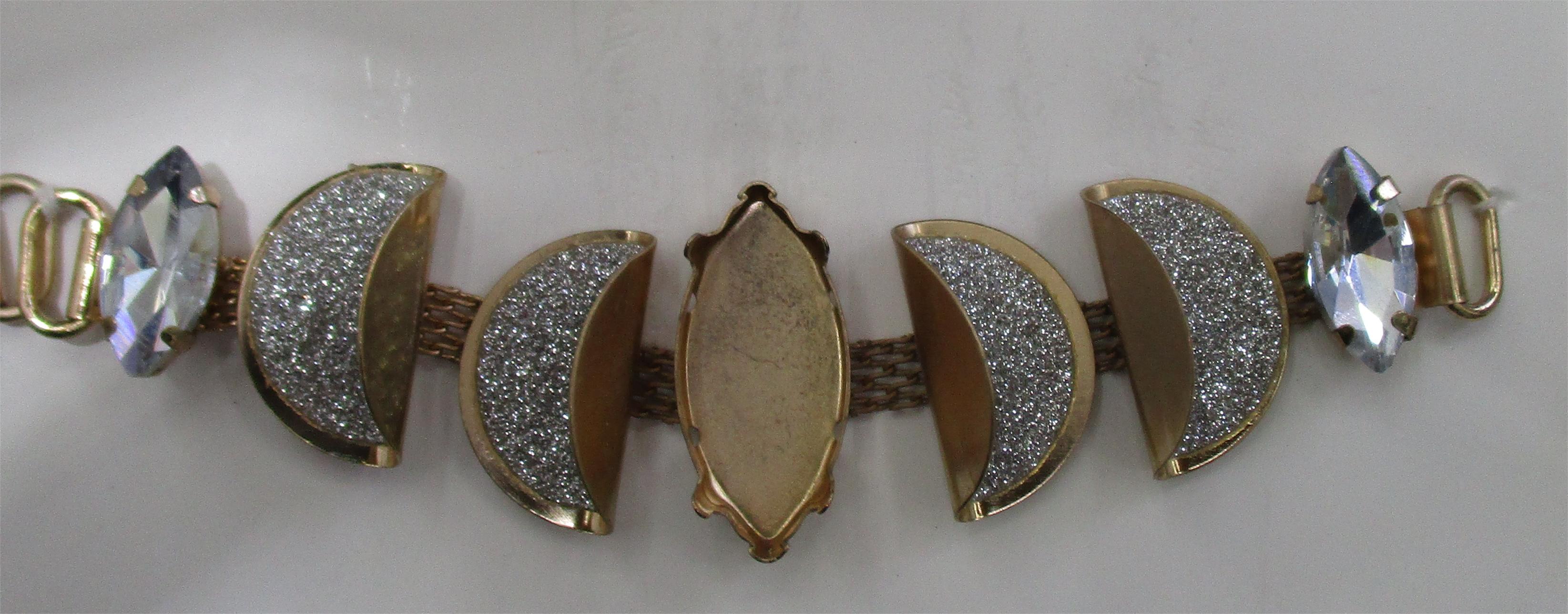 Customized exclusive! Alloy decorative buckles, diamond accessories and clothing accessories enhance your dressing taste details Picture