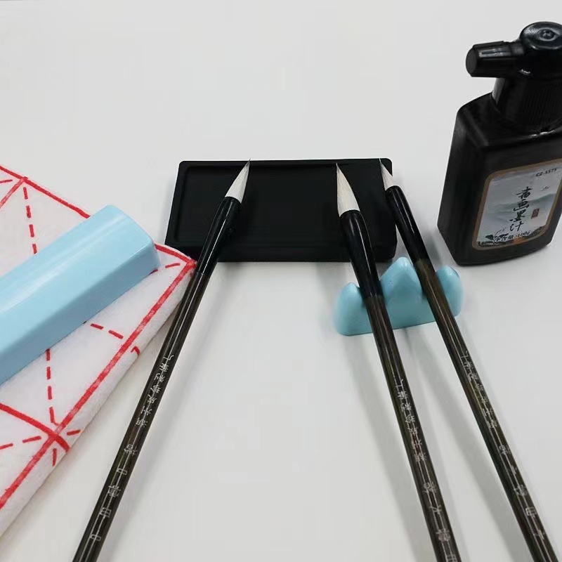毛笔套装/毛笔书法套装/字帖/毛笔水写布/墨碟产品图