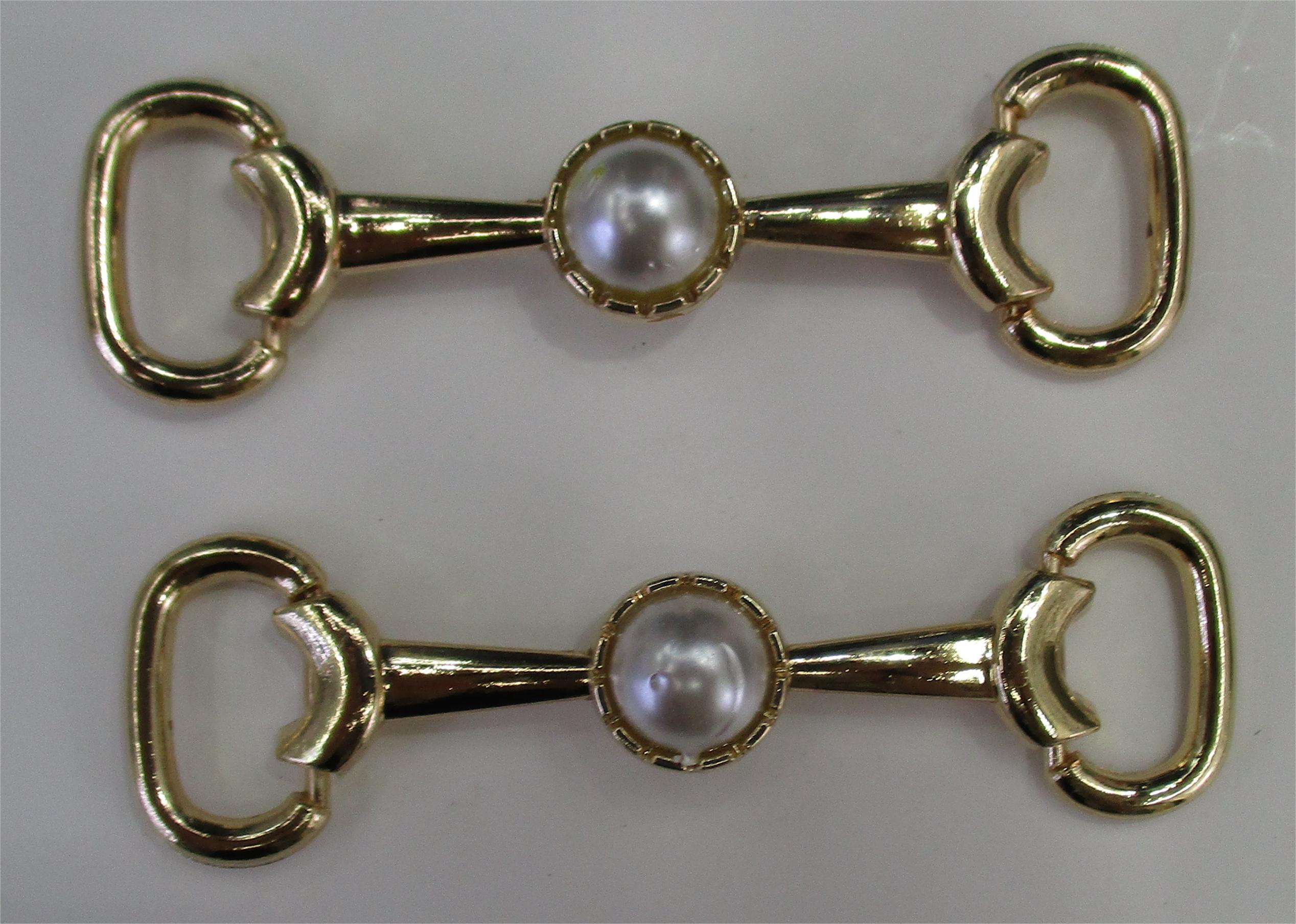 超值定制，热销合金装饰扣，带钻配饰，让你的服饰鞋饰瞬间升级！