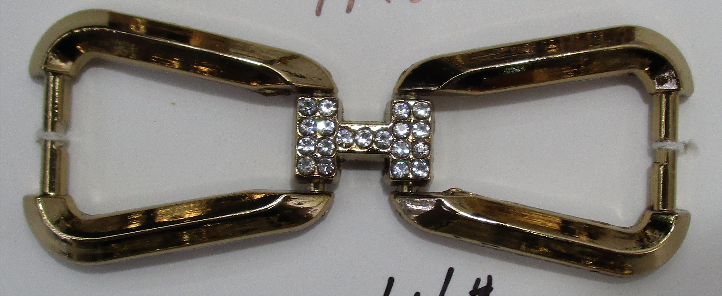 定制专享 ！合金装饰扣 ！ 带钻配饰 ！ 服饰辅料  提升你的穿搭品味