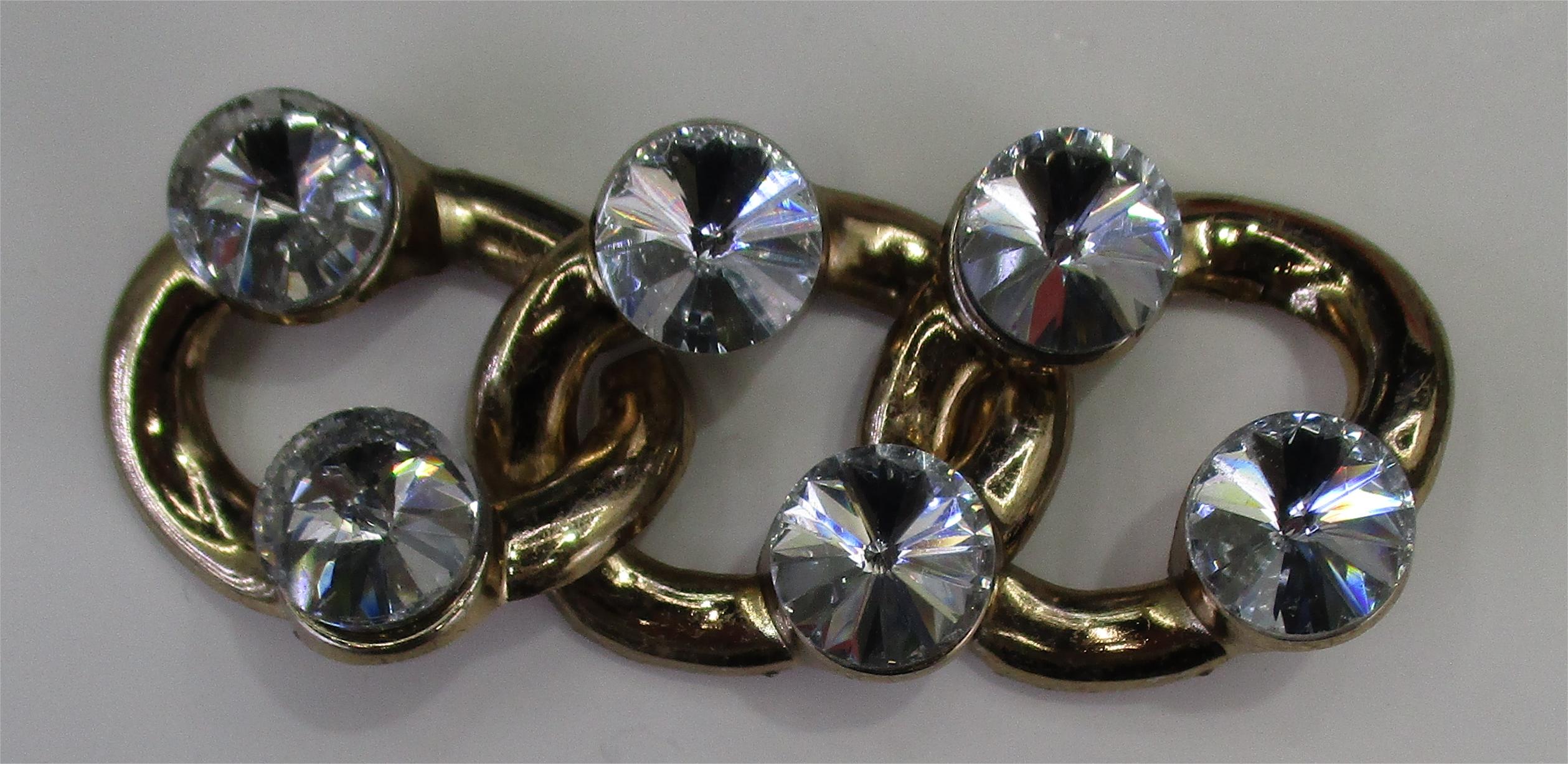 Super value customization! Hot-selling alloy decorative buckles, diamond-encrusted accessories, instantly upgrade your clothing and footwear!