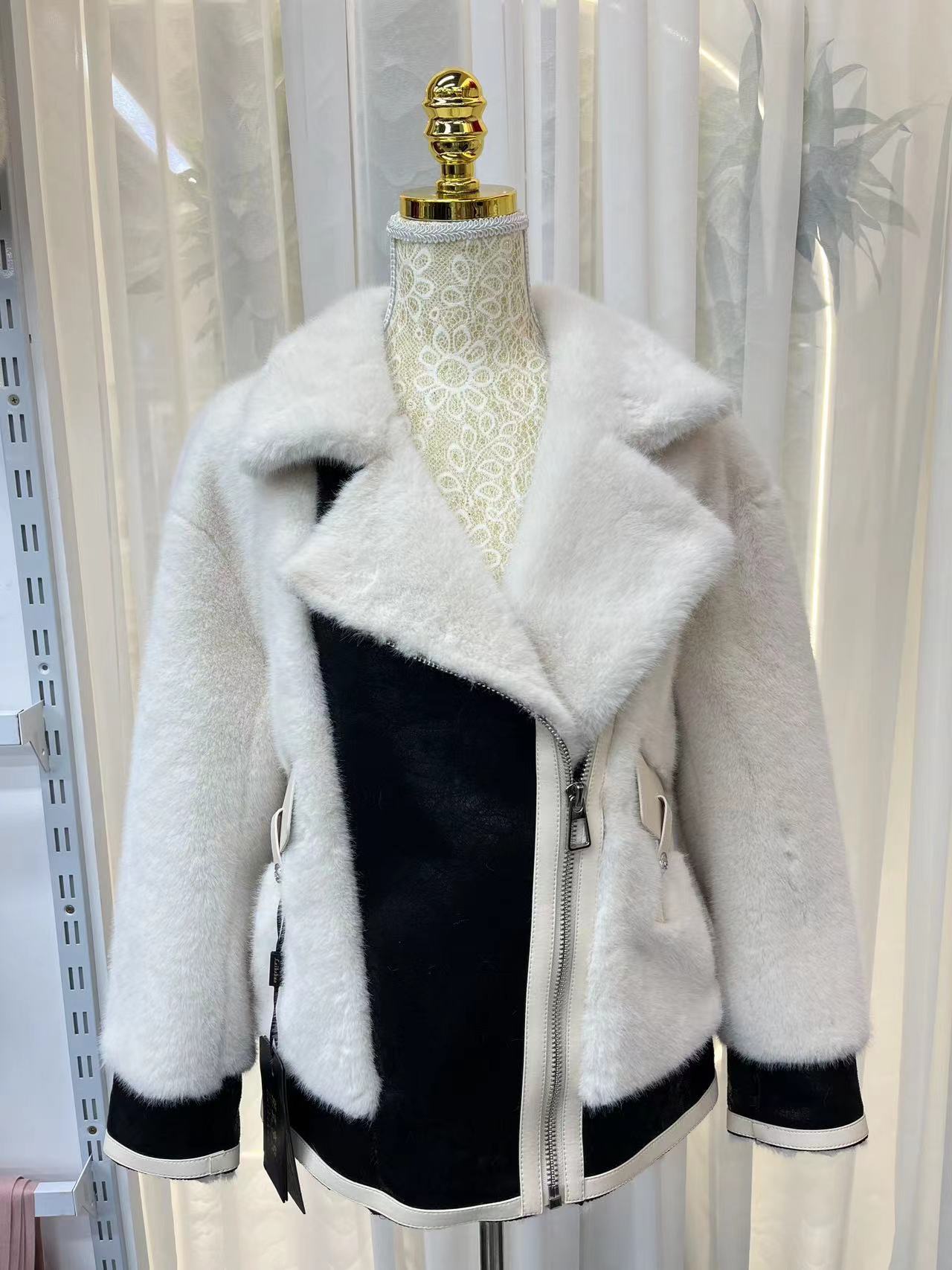 2023 Winter New Motorcycle Clothing Fur One Environmental Protection Imitation Sable Suede Coat Design Comfortable Hot Coat