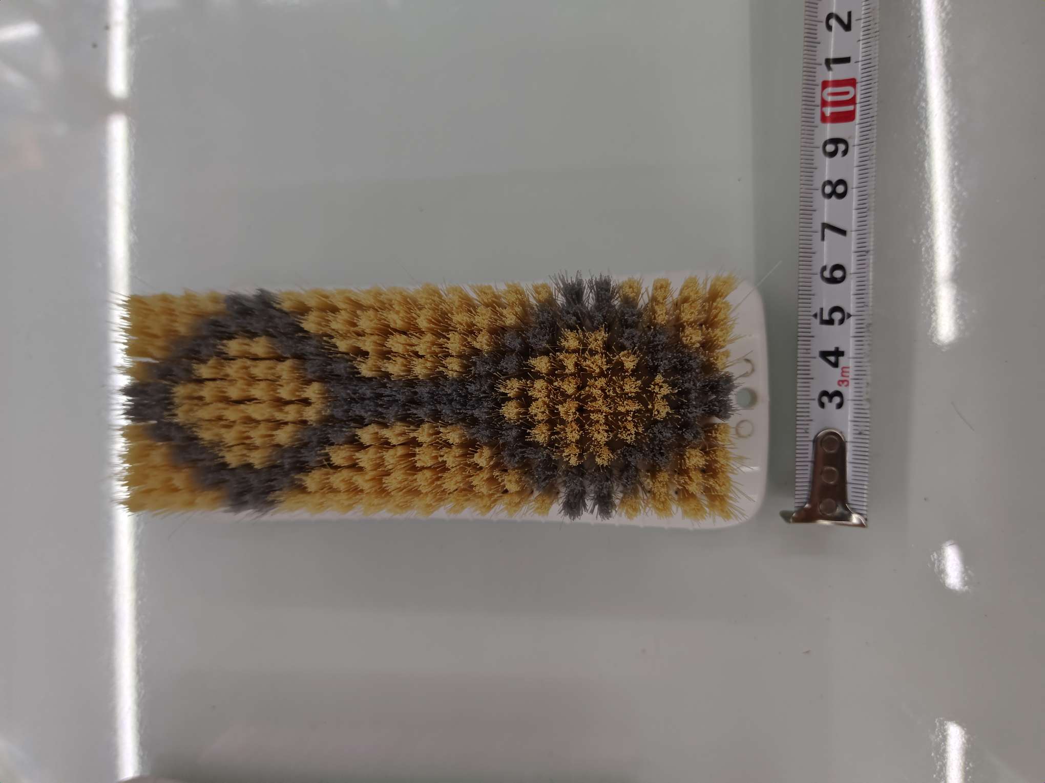 823# Long gray-beige brush, plastic laundry and cleaning brush detail image 7