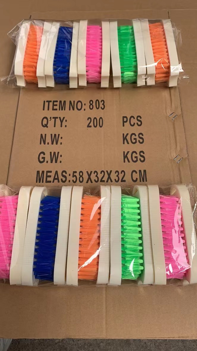 823# Long gray-beige brush, plastic laundry and cleaning brush detail image 12