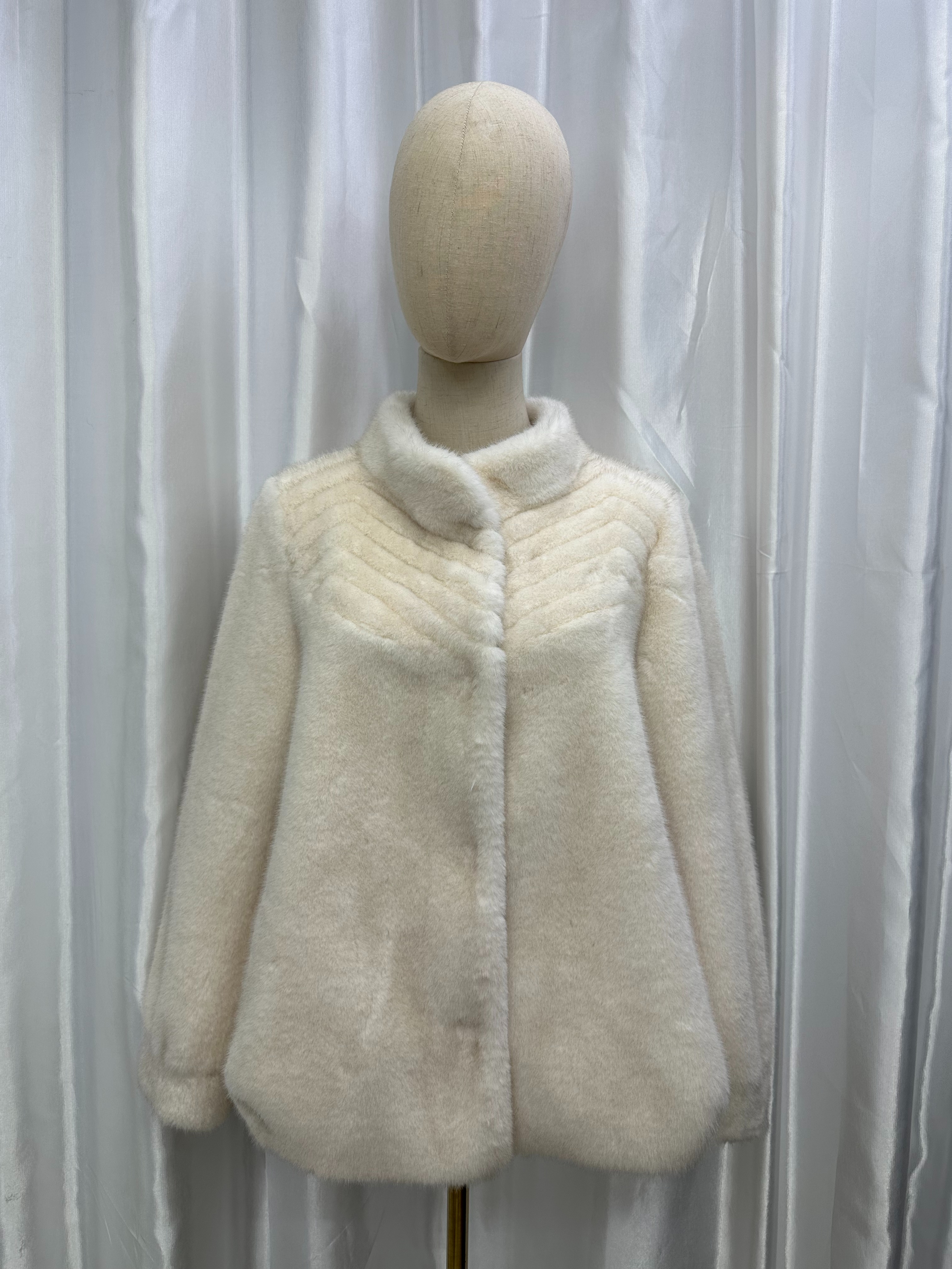 2023 New Women's Environmental Imitation Mink Coat Whole Mink Grass Coat Mink Hair Standing Collar Fur Short Korean Casual Slimming