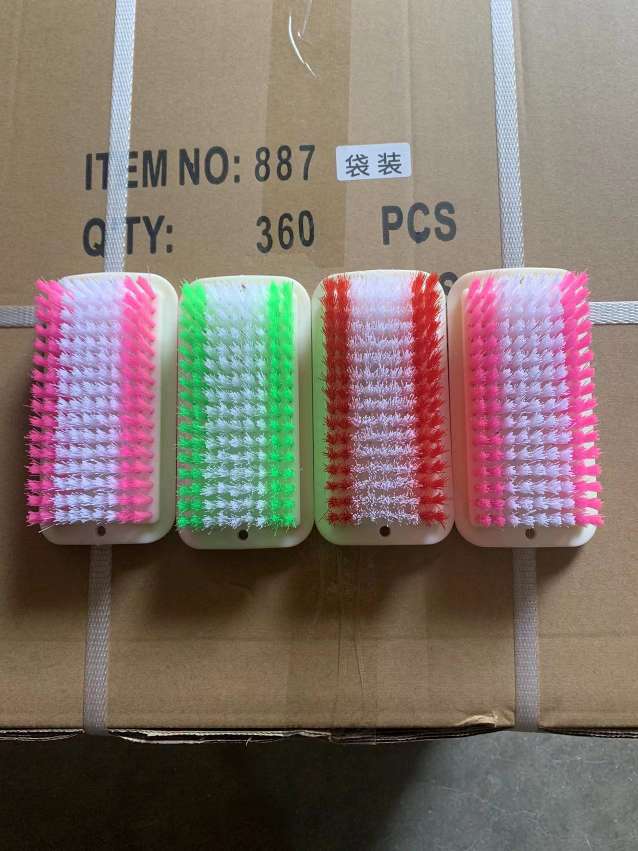 823# Long gray-beige brush, plastic laundry and cleaning brush detail image 15