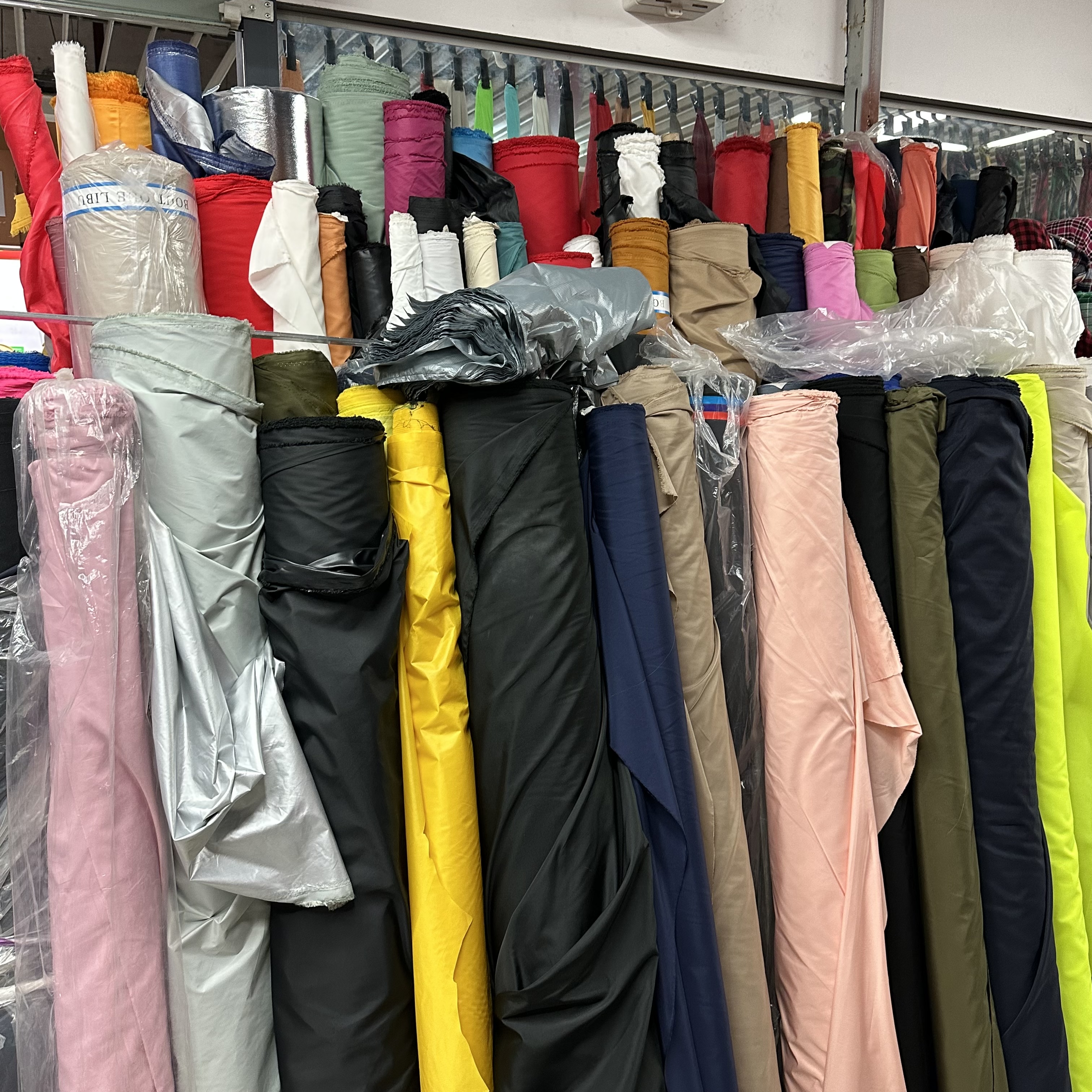 Yinzhi Textile Trading House, Yiwu City, Zhejiang Province describe pic - 2