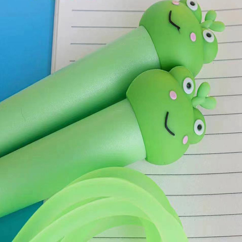 2502 Cute frog series sports skipping rope Application Scenario