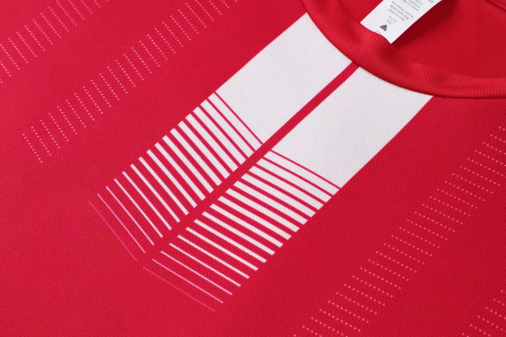 New product on the market! Professional football training suits, super value offers, limited-time flash sale detail image 1