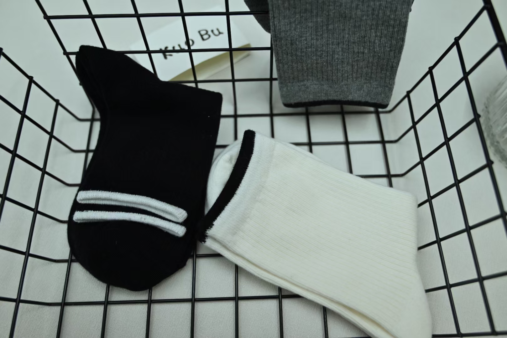 运动、休闲棉袜实物图