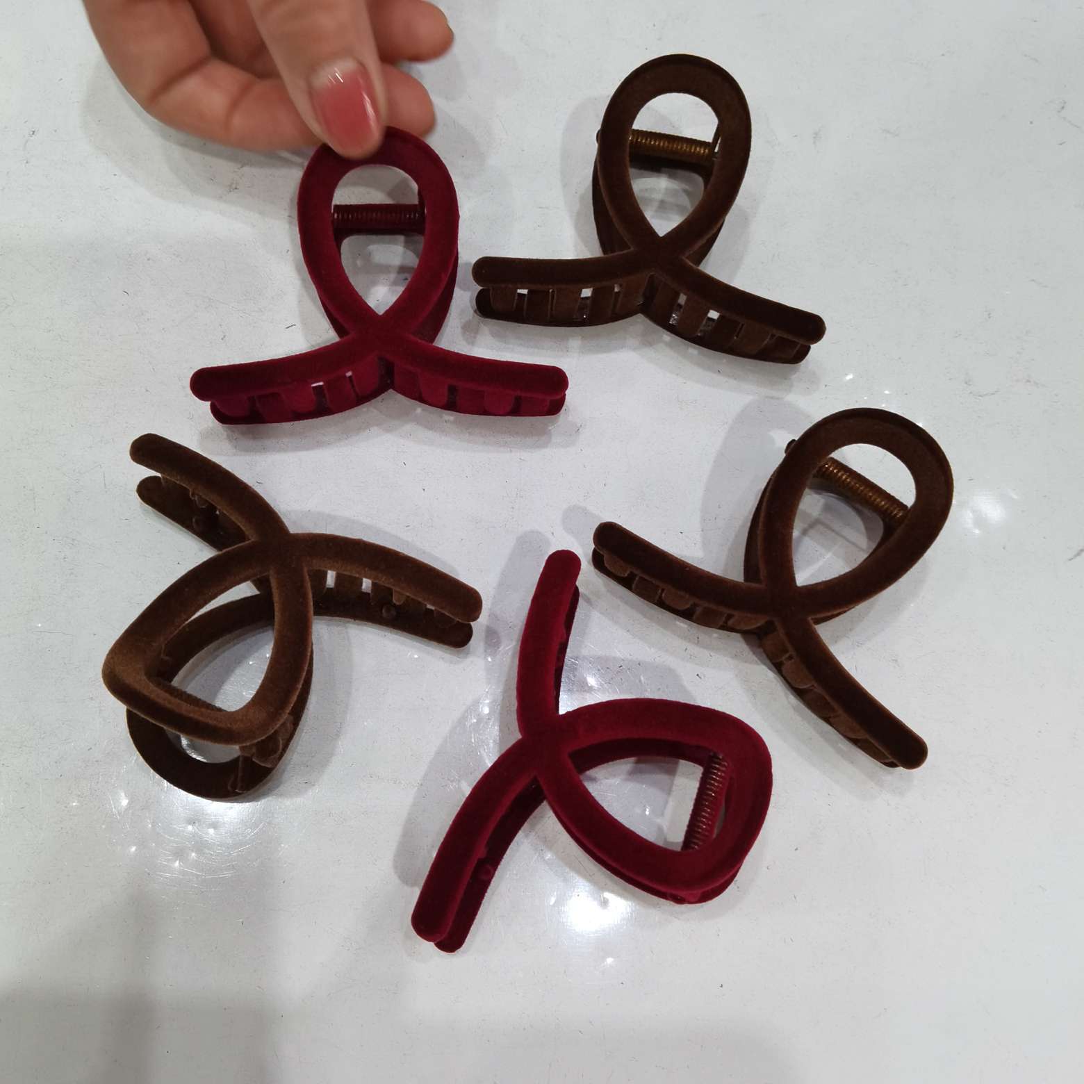8 cm popular and trendy Korean-style flocked hairpin herringbone