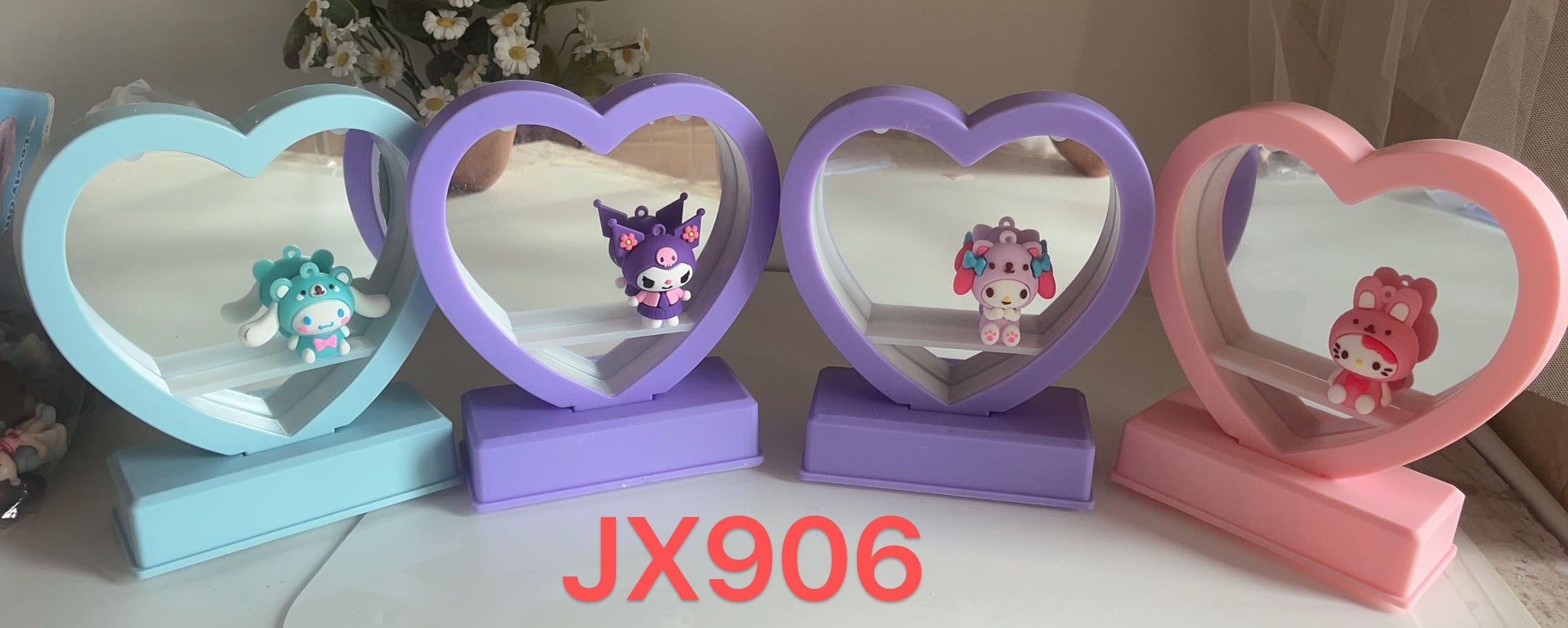 Hot sale of explosive! Sanrio night light, button battery drive, portable table lamp, create a romantic atmosphere, custom gifts, flash sale, do not buy you will regret! thumbnail