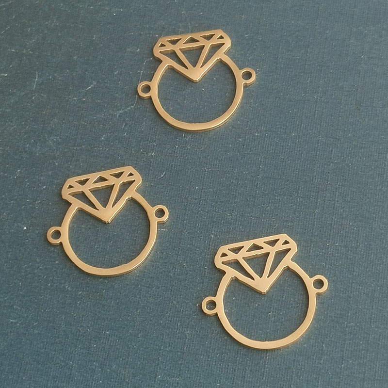 Cross-border foreign trade stainless steel and titanium steel cut hollowed-out diamond ring, double-hole bracelet pendant, DIY jewelry accessories details Picture