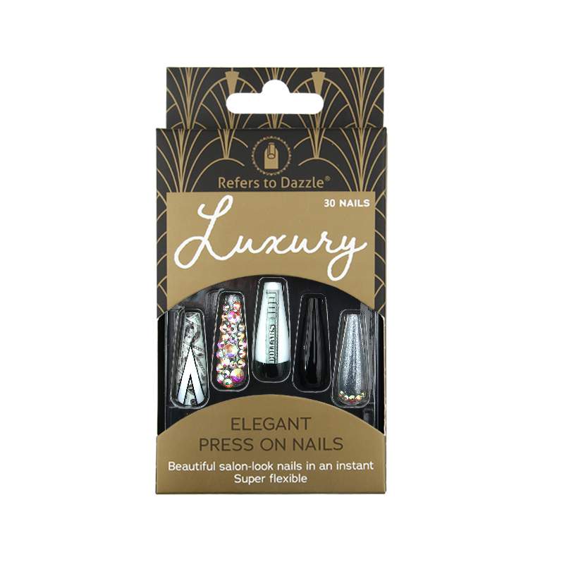 穿戴甲白底实物图