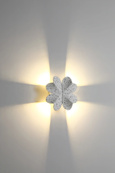 Led Wall Light Indoor And Outdoor Modern Wall Light Led New Four-Leaf Clover Wall Light