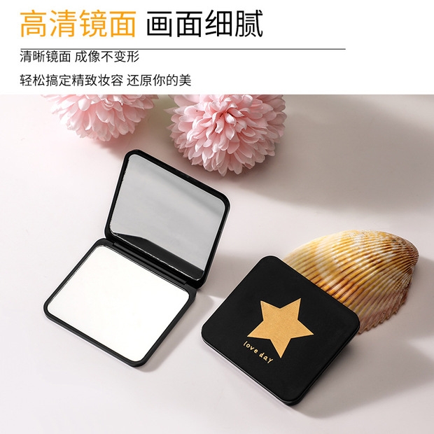 L73-LD-S8013 portable small mirror Mini double-sided folding mirror Makeup mirror, ladies' handheld magnifying dressing mirror Application Scenario