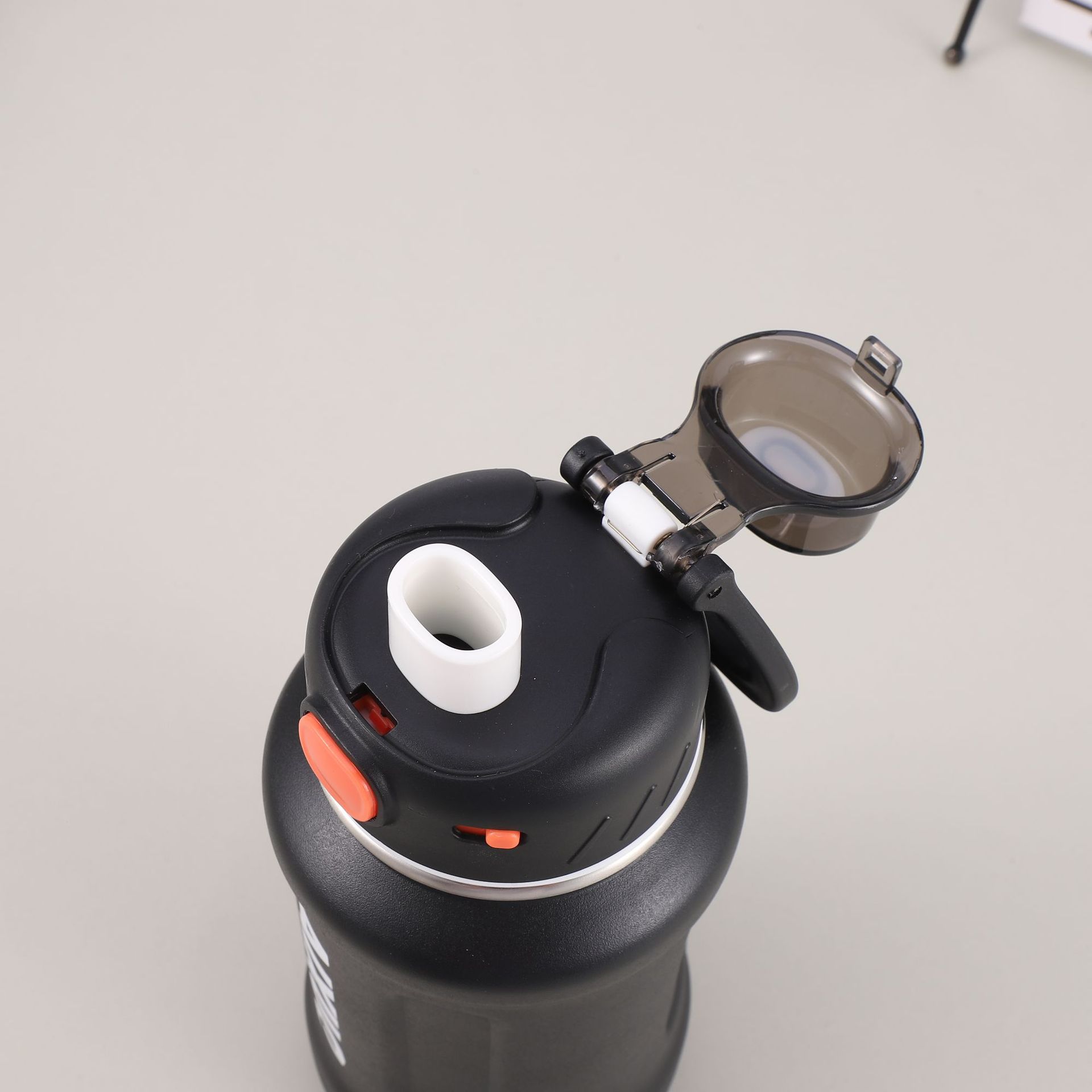 A32-AX-2382 large-capacity stainless steel insulated cup, high appearance level sports water bottle, straw insulated pot, ton ton bucket, student and office insulated cup, high appearance level large-belted cup, festival gift water cup detail image 9