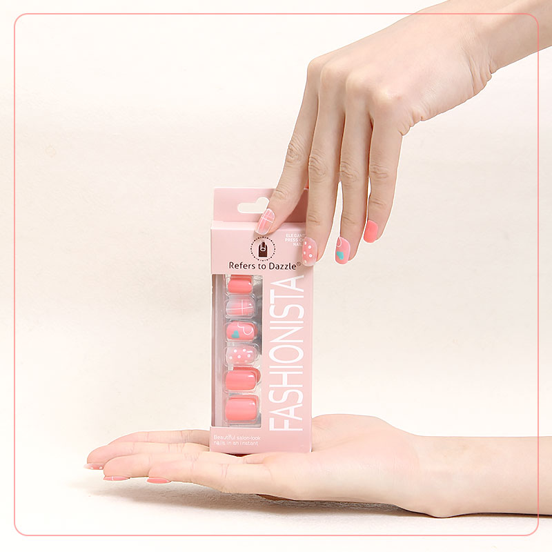 New wearable nails, 24 pieces, heart-shaped, popular in Japan and South Korea, domestic sales, cross-border sales, nail patches, square head fake nails, factory wholesale