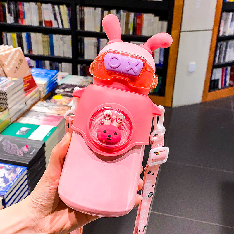 A32-AX-2386 cartoon insulated cup, portable high appearance level, children's straw cup, large capacity 316 stainless steel water cup, student shoulder strap stainless steel straw cup, household anti-drop large belly cup Application Scenario