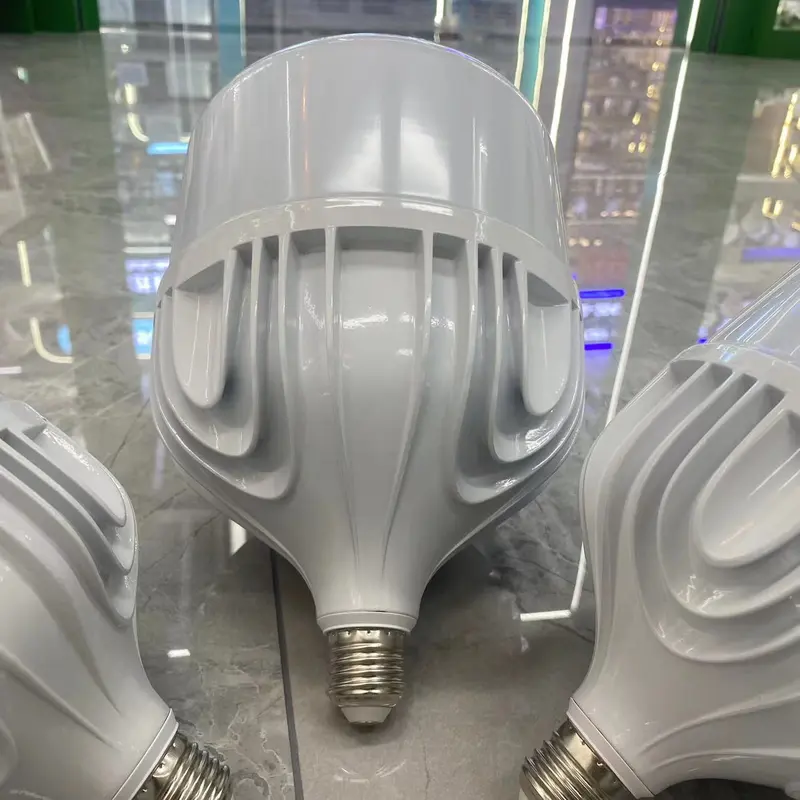 Th Die-Cast Aluminum Bulb Led