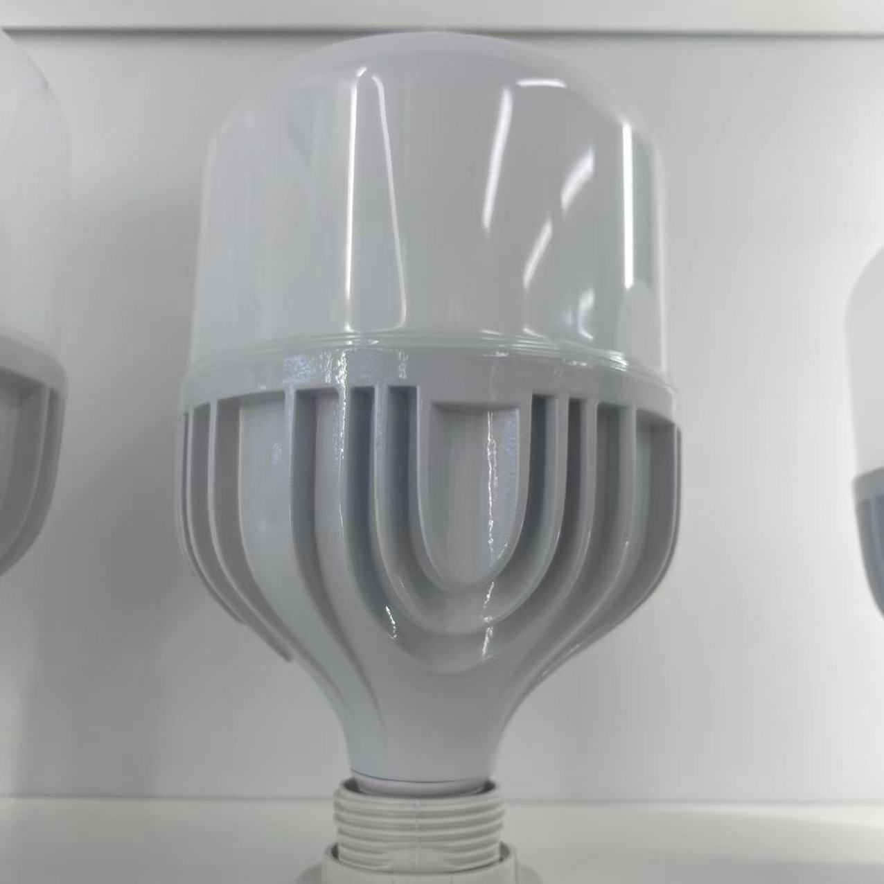 Th Die-Cast Aluminum Bulb Led Item Picture
