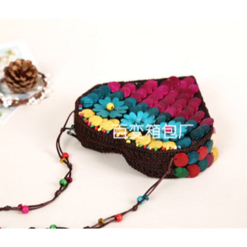Variety Bag Factory Color Coconut Shell Bag Love Female Bag Crossbody National Wind Bag Scenic Area Female Bag Cross-Border New Female Bag Application Scenario