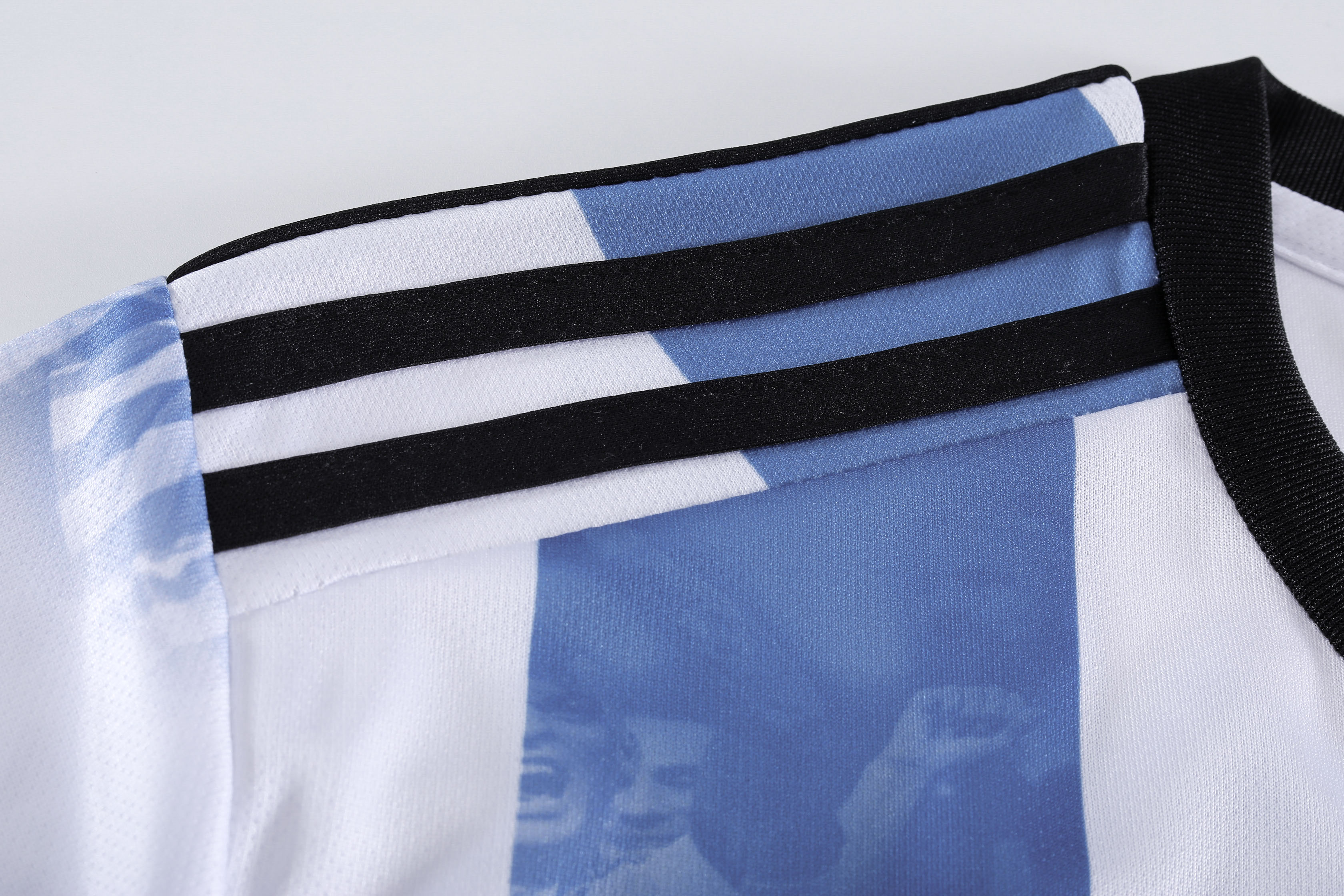 23-24国家队带标阿根廷纪念版足球服运动服厂家直销现货一件代发支持定制印字印logo详情5
