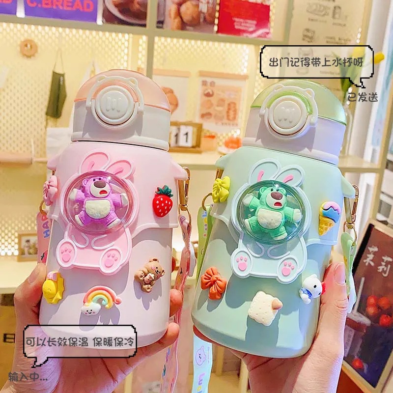 A32-AX-21013 with 316 stainless steel insulated cup, children's high appearance level student straw water cup, large capacity internet-famous straw cup, 304 shell insulated cup, children's strawberry Bear stainless steel straw cup Application Scenario