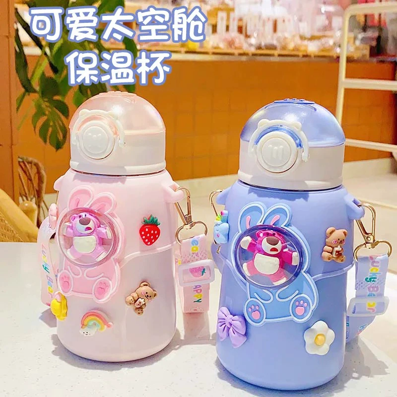 A32-AX-21013 with 316 stainless steel insulated cup, children's high appearance level student straw water cup, large capacity internet-famous straw cup, 304 shell insulated cup, children's strawberry Bear stainless steel straw cup detail image 1