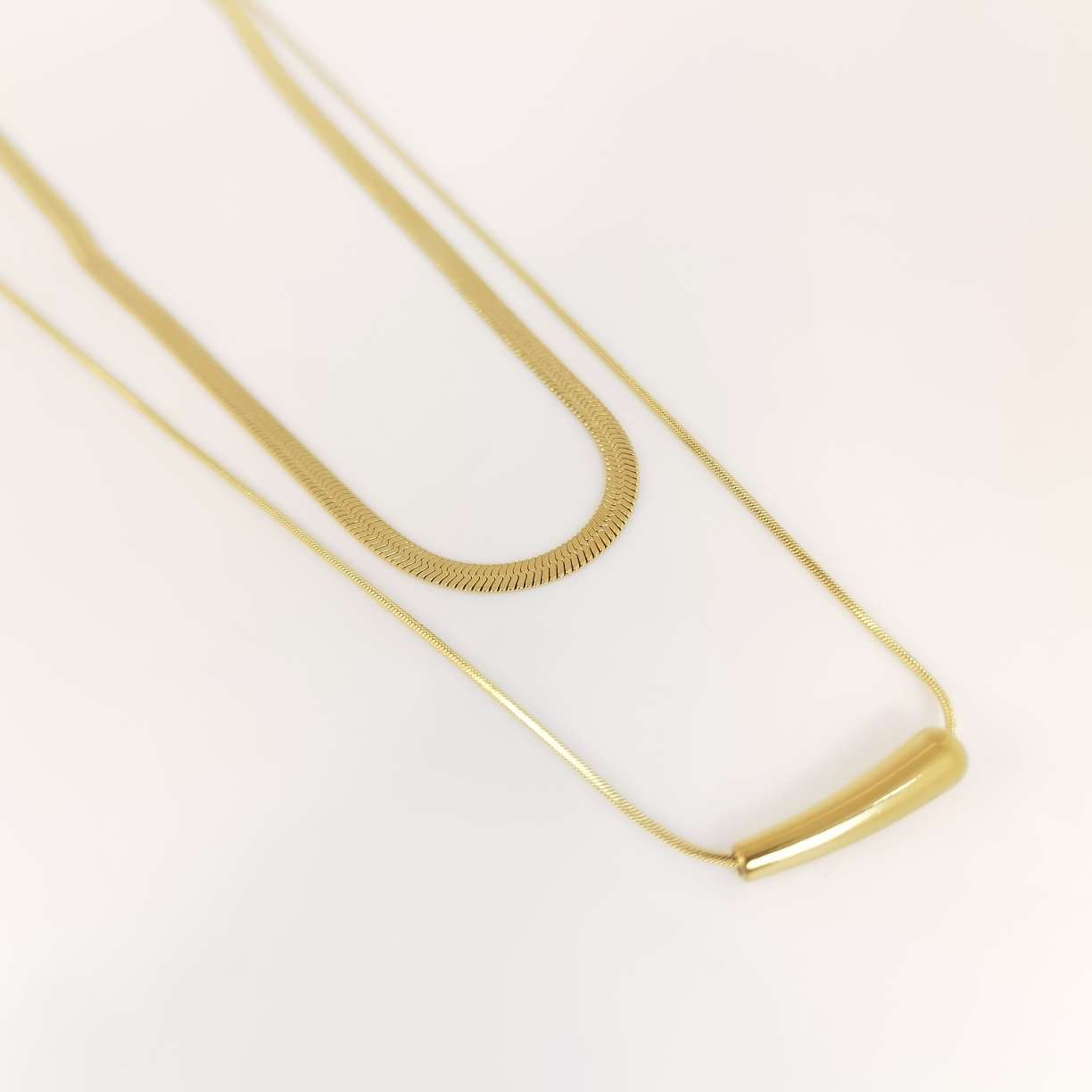 Women's fashionable titanium steel double-layered knife chain hanging necklace, stainless steel color preservation Korean-style jewelry detail image 5