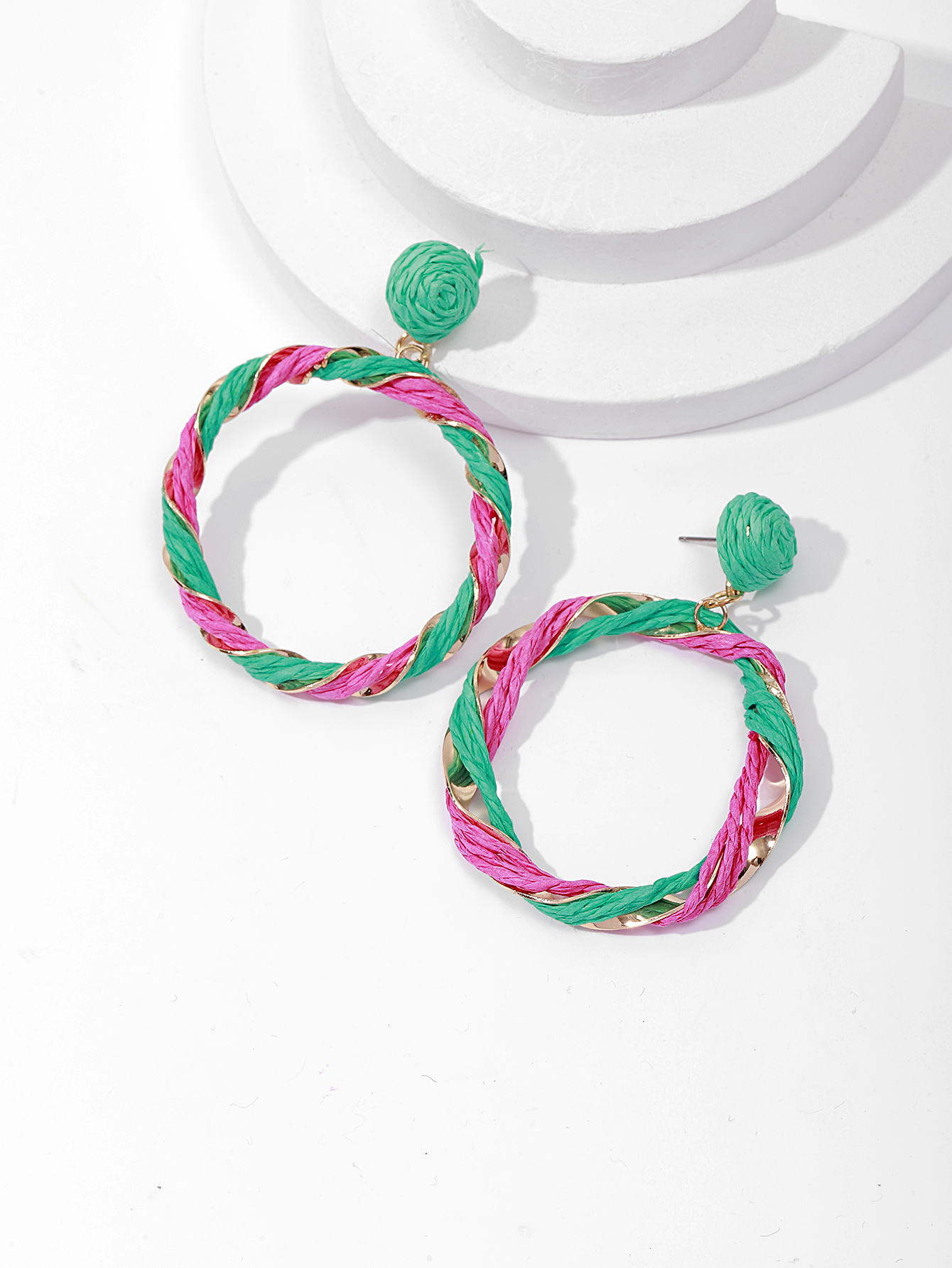 New European and American Lafite grass fashionable, simple, elegant and exaggerated round woven women's earrings Specification image