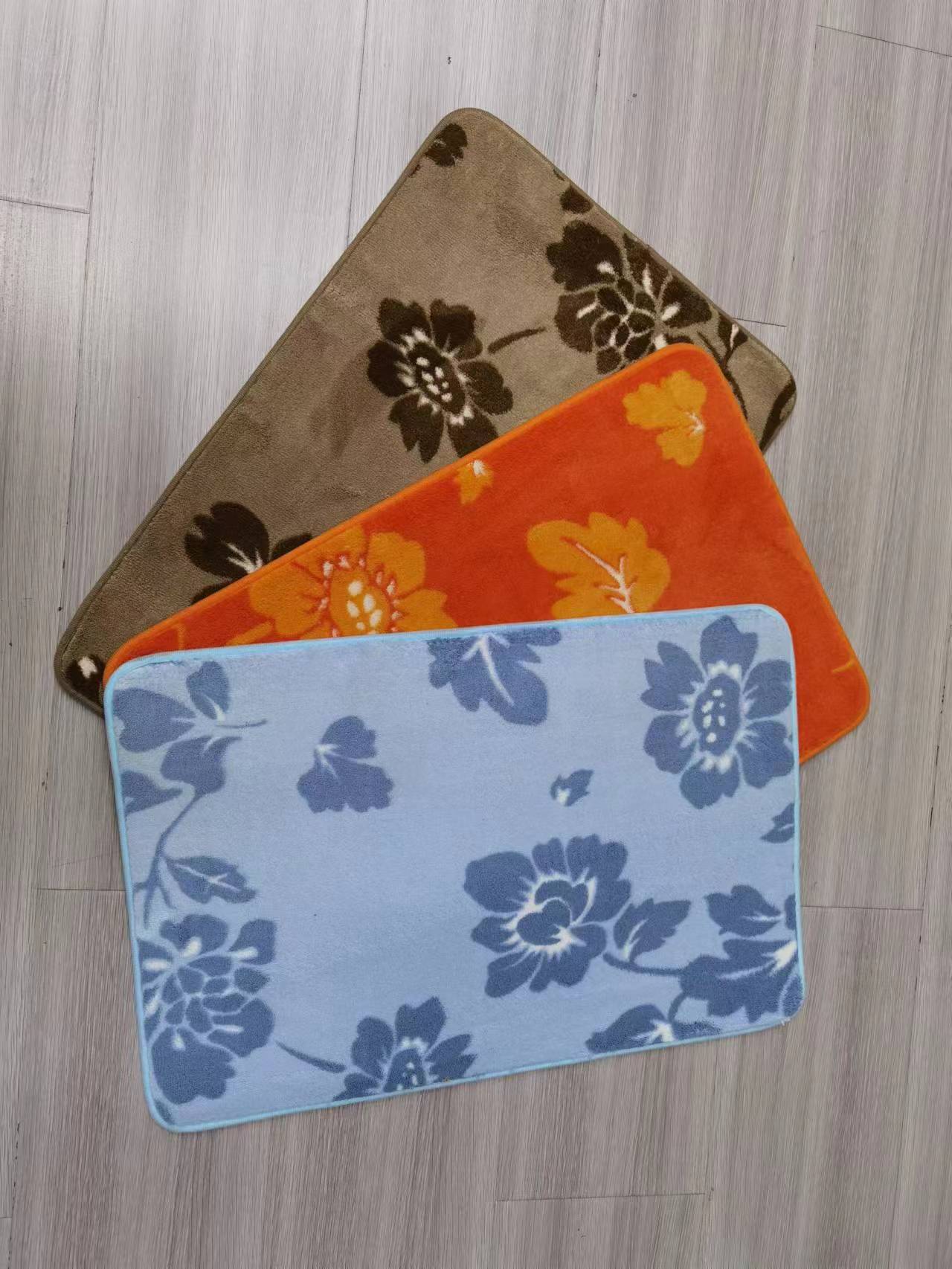 The product quality is excellent. It comes in 5 regular colors, which are soft, comfortable and have a good anti-slip effect. The size is 40*60cm full figure