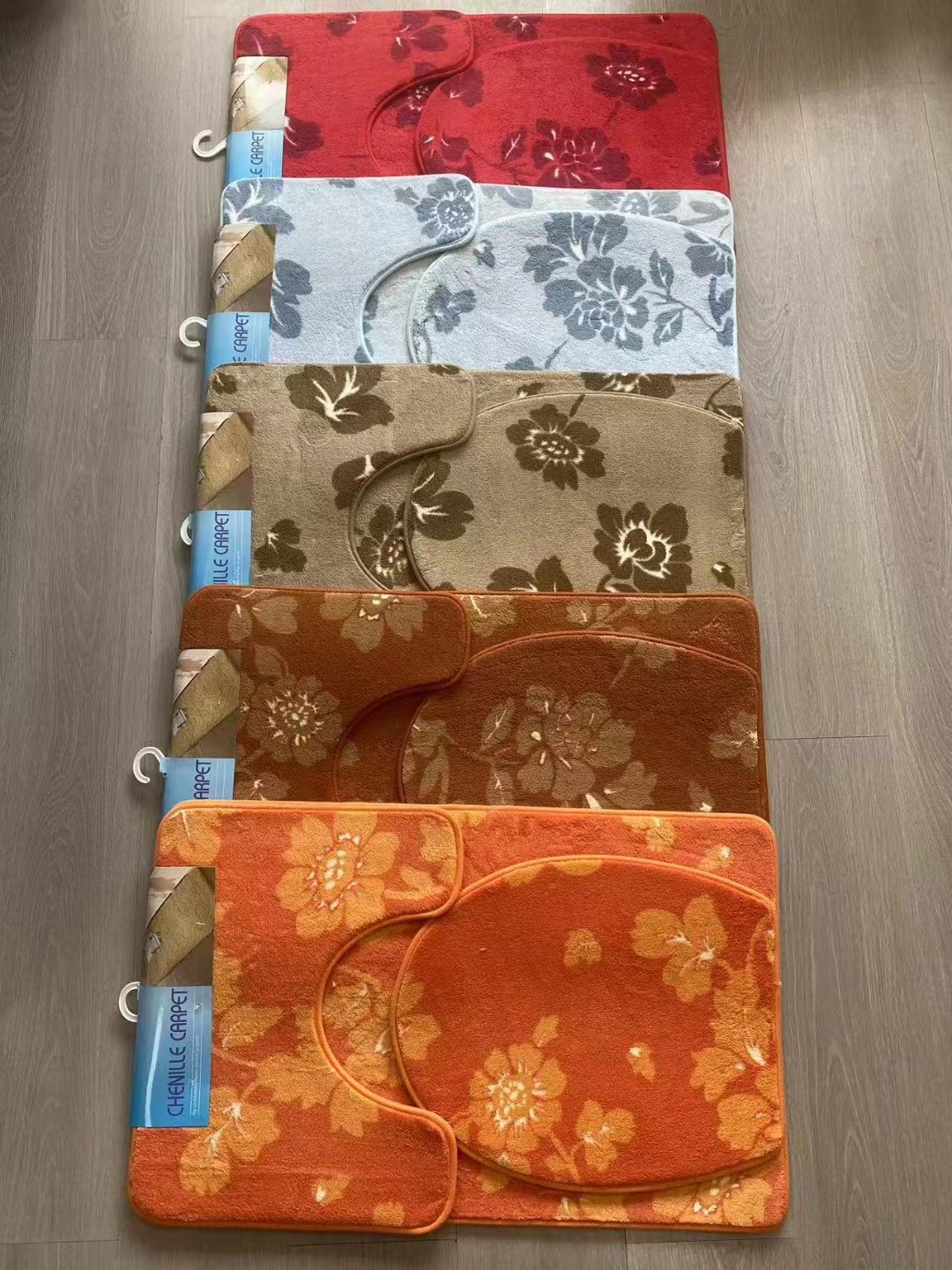 Super fiber large floral toilet 3-piece set, floor mat, foot mat, door mat, carpet, water-absorbing and anti-slip mat, living room blanket. Good product quality. Standard 5 colors, soft and comfortable, good anti-slip effect. Size 50*80cm series details Picture