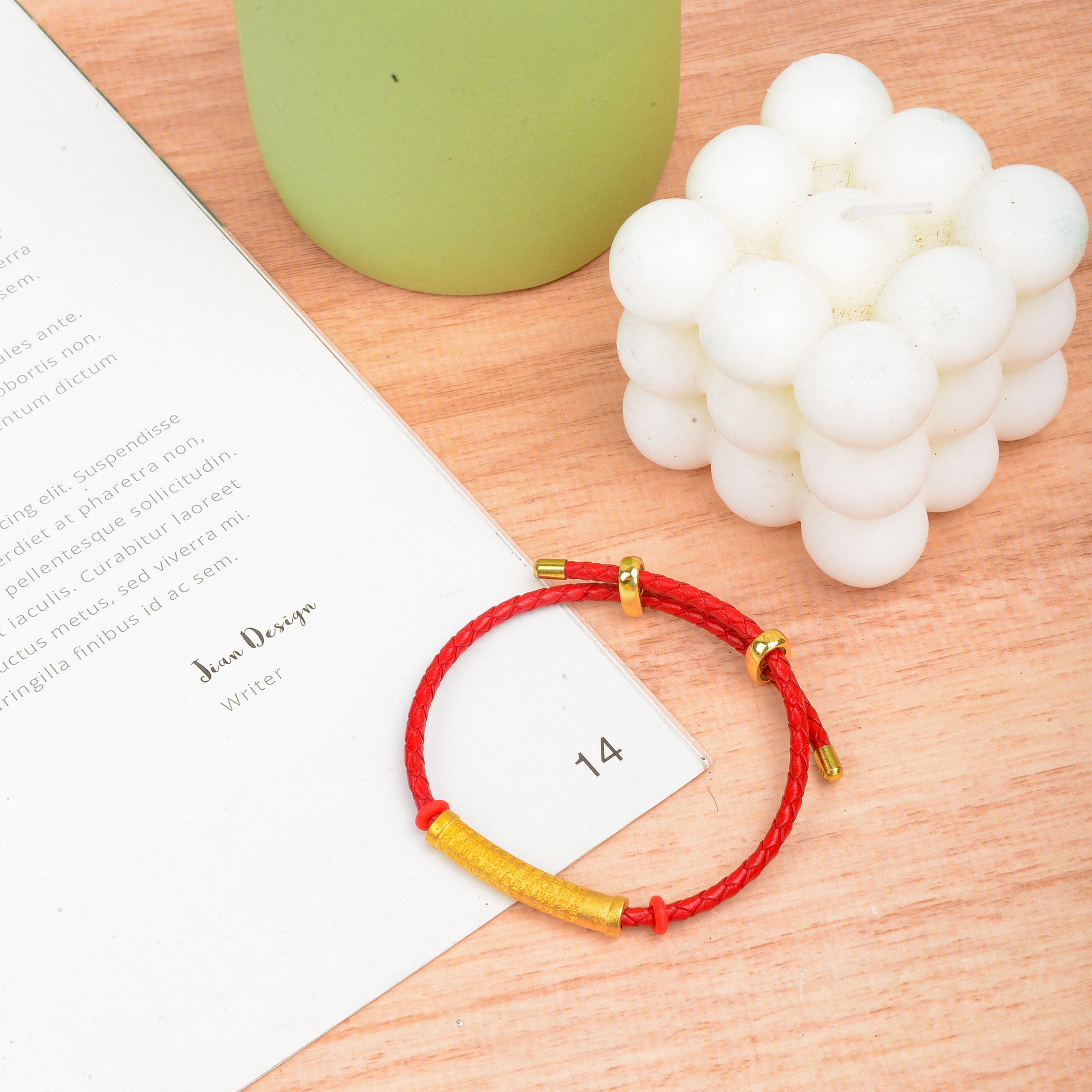 Factory Direct Sales Unique Aesthetic Bracelet Light Luxury Design Simple Ins Comfortable Light Luxury Exquisite details Picture