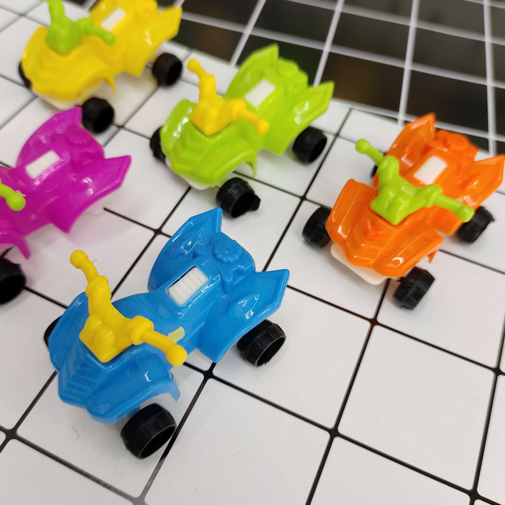 热销款滑行沙滩车幼儿活动运动挂板配件扭蛋赠品厂家直销批发详情图4