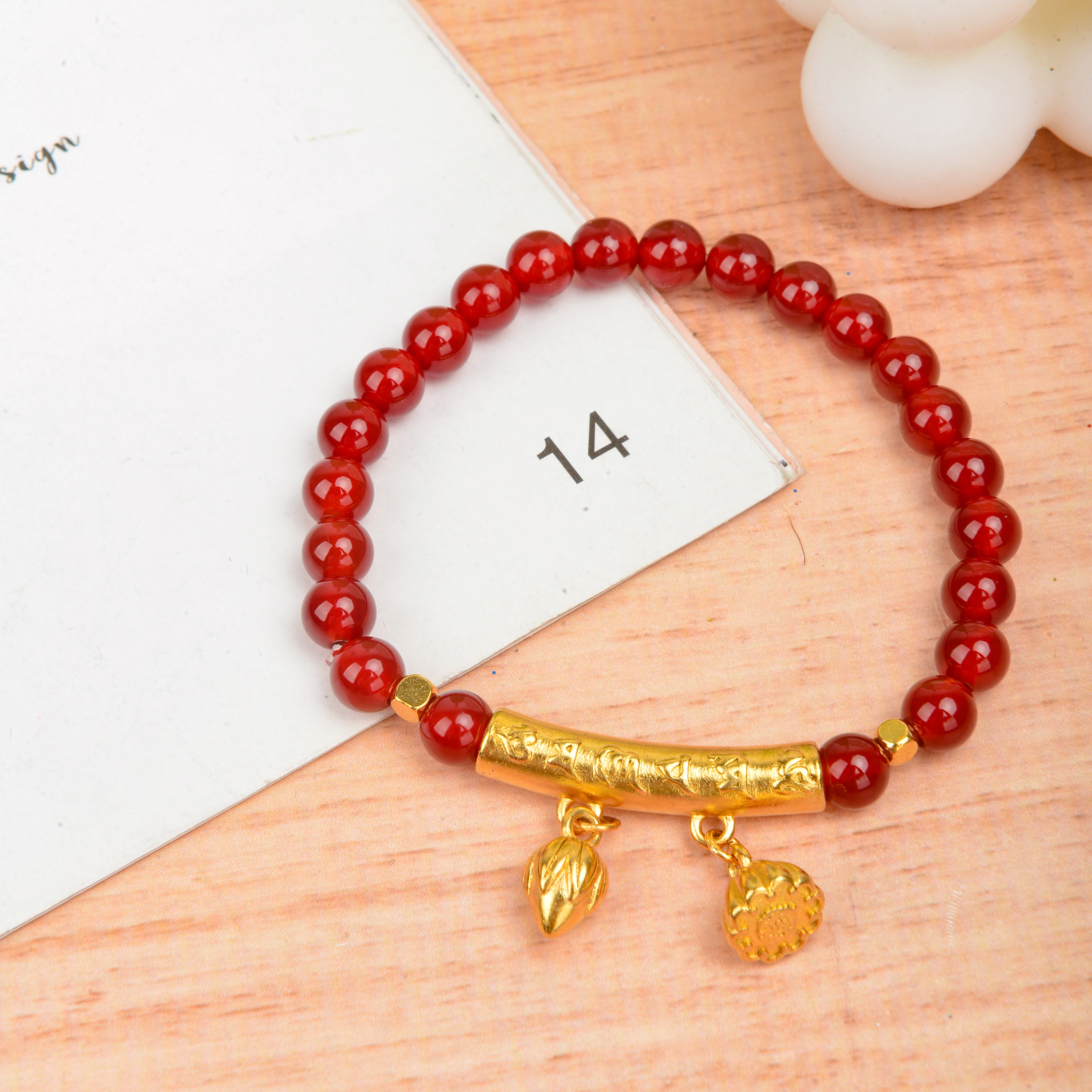 All-In-One Simple New Chinese Red Bracelet Female Ins Fashion Niche Design Light Luxury Exquisite Gold-Plated Jewelry Specification drawing