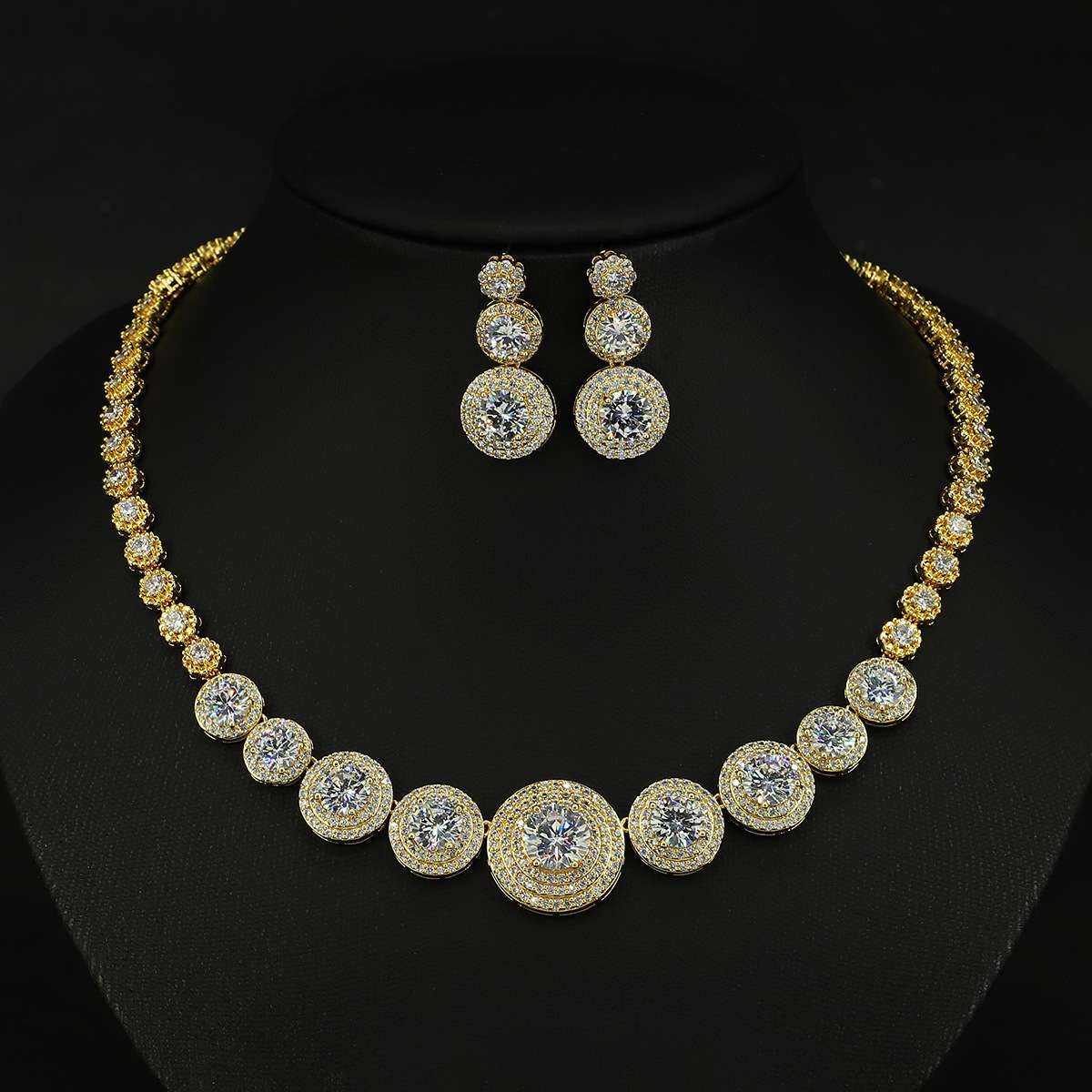 European and American bride necklace set, fashionable and versatile, full diamond zircon dress accessories, fashionable jewelry, banquet