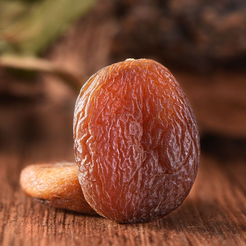 Healthy and delicious preserved fruits, dried plums, dried water fruits and snacks gift pack, natural, no additives, purely handmade, individual small packaging Application Scenario