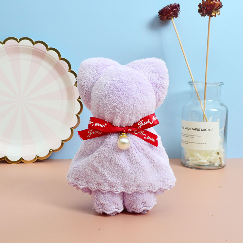 Pearl bear towel, square towel, coral fleece gift towel, souvenir, wedding celebration, wedding candy, National Day, Mid-Autumn Festival and Teachers' Day gift wholesale, 30*30cm detail image 2