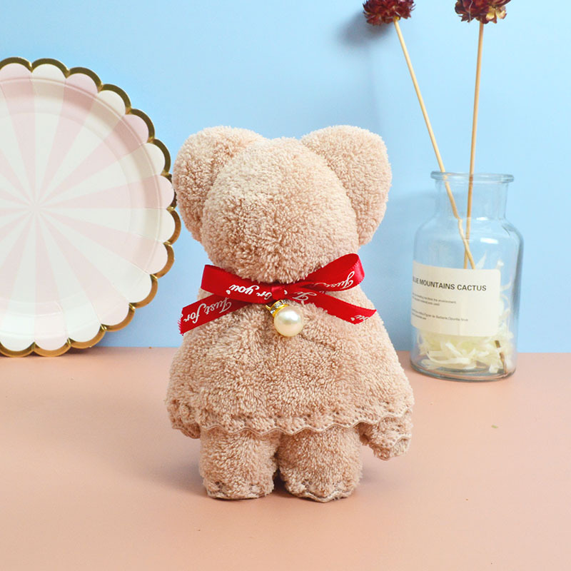 Pearl bear towel, square towel, coral fleece gift towel, souvenir, wedding celebration, wedding candy, National Day, Mid-Autumn Festival and Teachers' Day gift wholesale, 30*30cm Application Scenario