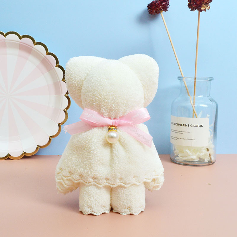 Pearl bear towel, square towel, coral fleece gift towel, souvenir, wedding celebration, wedding candy, National Day, Mid-Autumn Festival and Teachers' Day gift wholesale, 30*30cm details Picture