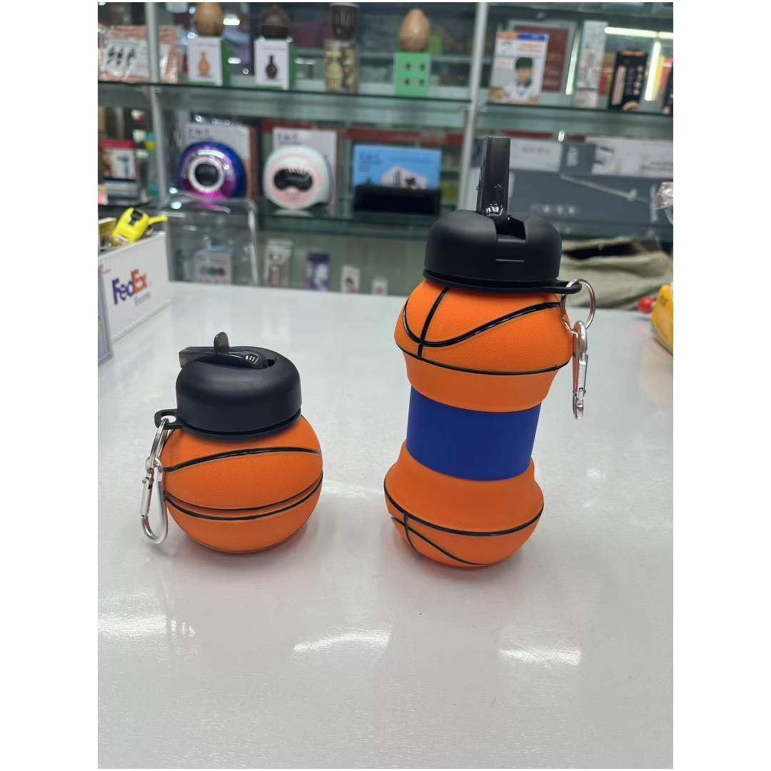 硅胶伸缩水壶产品图