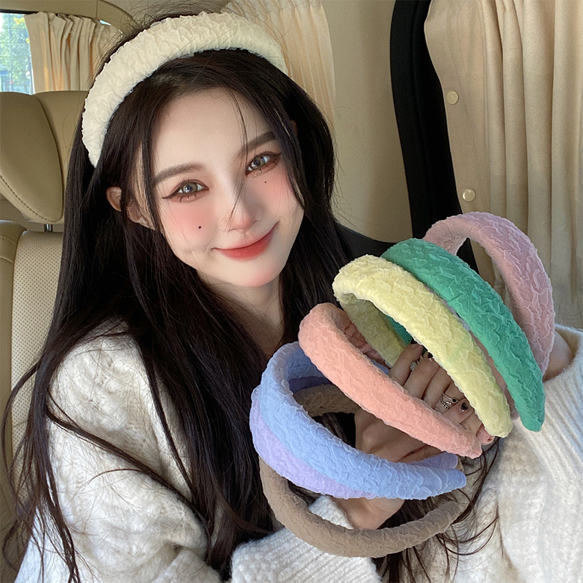 Blue Purple Gauze Candy Color Sponge Headband High Cranial Top Face Pressure Headband Sweet Everything Color Hair Clip Hair Accessories Wholesale Application Scenario