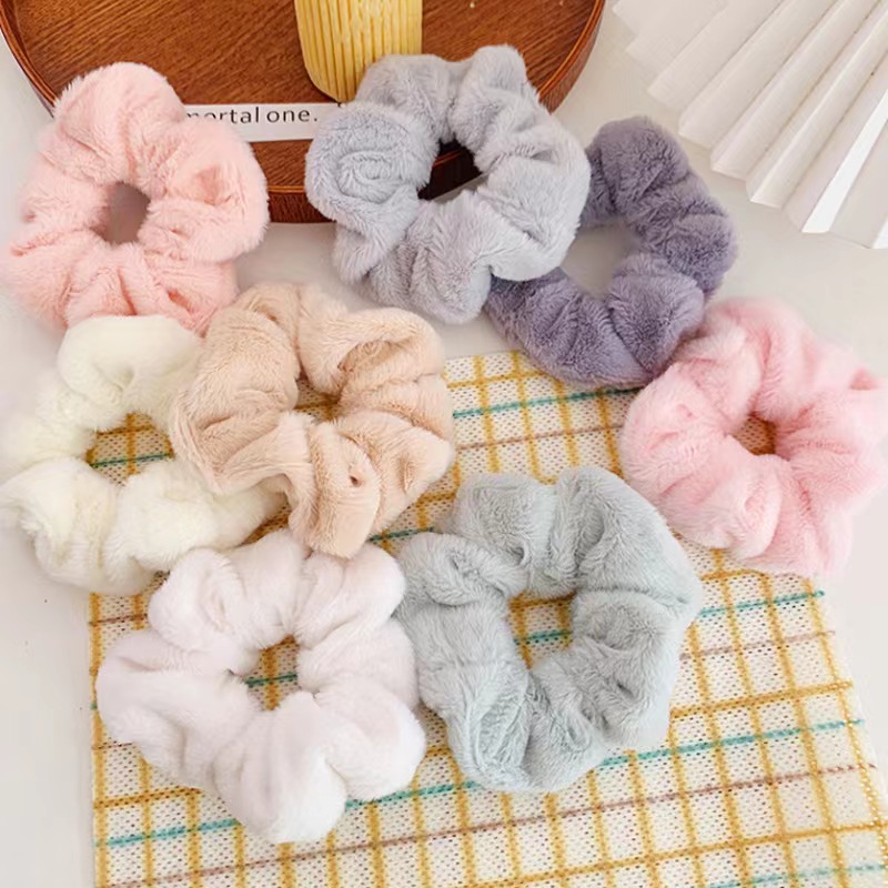 Korean version autumn and winter plush large intestinal hair band, simple style hair tie for girls, fluffy hair band autumn and winter headwear, Bin Han Accessories 19682