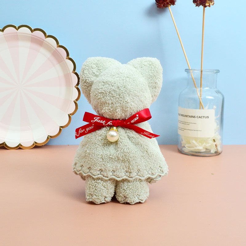 Pearl bear towel, square towel, coral fleece gift towel, souvenir, wedding celebration, wedding candy, National Day, Mid-Autumn Festival and Teachers' Day gift wholesale, 30*30cm detail image 5