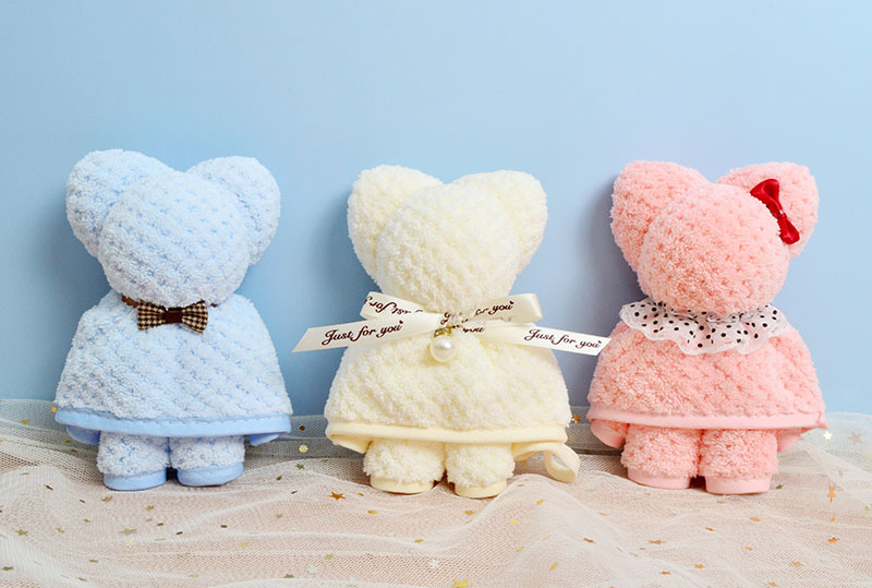 Bear towel, teak square towel, coral fleece souvenir, wedding celebration, wedding candy, teacher Mid-Autumn Festival and National Day gift wholesale, 30*30cm Application Scenario